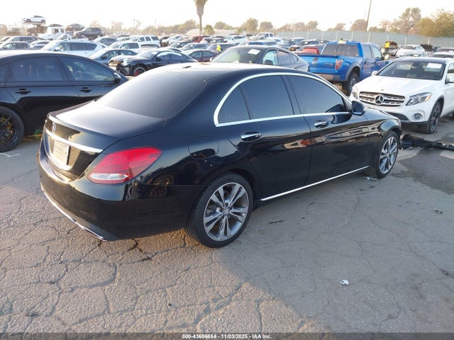 55SWF4JB0GU130600 Mercedes-Benz C 300