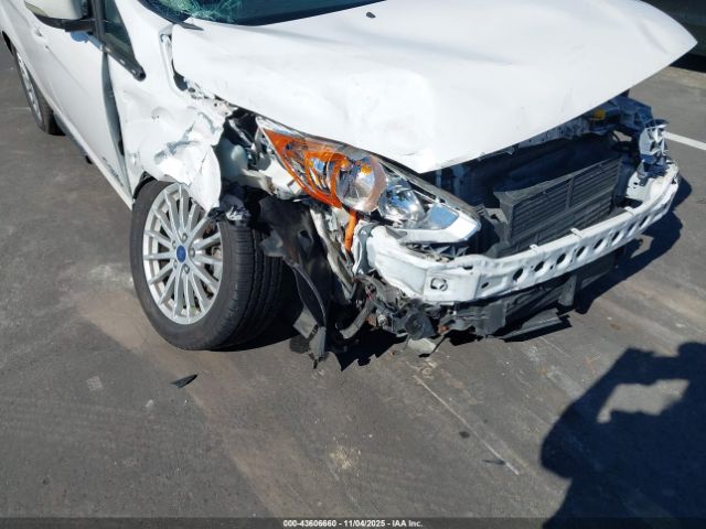 2016 FORD C-MAX ENERGI 1FADP5CU6GL113958 Photo 5