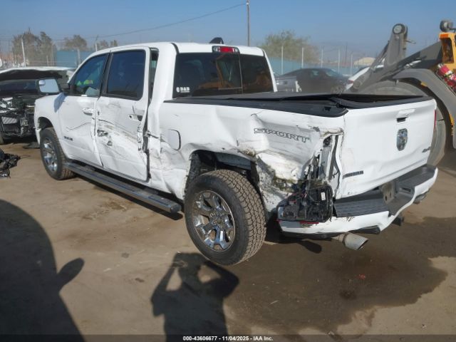 2021 RAM 1500 1C6SRFFT7MN799147 Photo 2