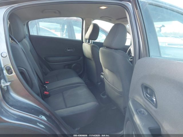 2022 HONDA HR-V 3CZRU6H39NM718013 Photo 7