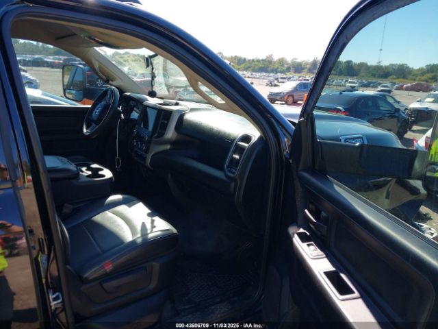 2020 RAM 2500 3C6UR5HL3LG252996 Photo 4