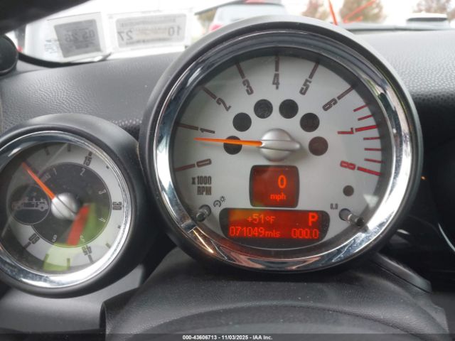 2010 MINI COOPER S WMWMS3C53ATZ84827 Photo 6