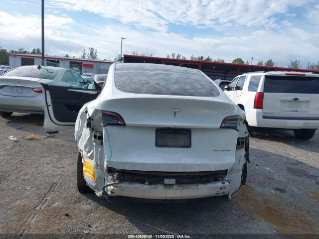 2023 TESLA MODEL Y 7SAYGDEE0PA105157 Photo 5