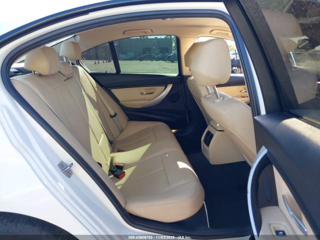 2017 BMW 320I WBA8E1G59HNU14594 Photo 7