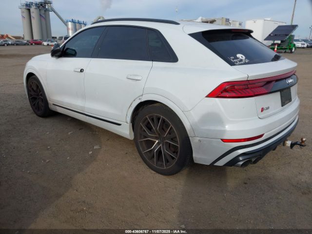 2021 AUDI SQ8 WA1CWBF15MD001709 Photo 2