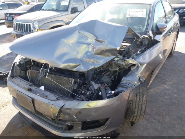 2015 VOLKSWAGEN PASSAT 1VWAT7A30FC076853 Photo 5