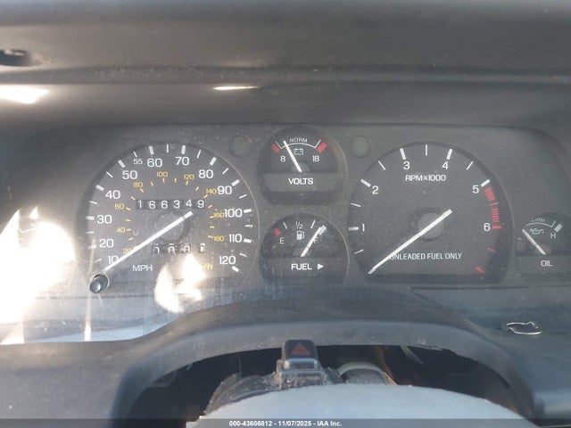 Продажа на аукционе авто 1993 Ford Thunderbird Lx, vin: 1FAPP6241PH223095, номер лота: 43606812