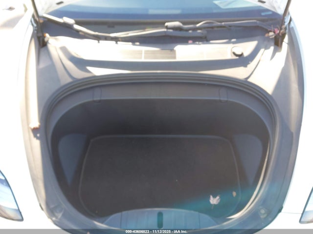 2019 TESLA MODEL 3 5YJ3E1EB9KF442312 Photo 9