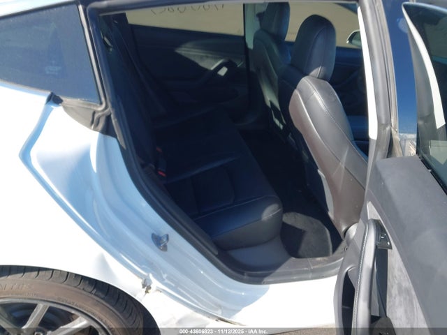2019 TESLA MODEL 3 5YJ3E1EB9KF442312 Photo 7