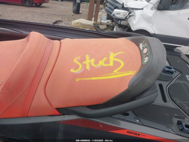 2023 SEA DOO GTI YDV82902C323 Photo 9