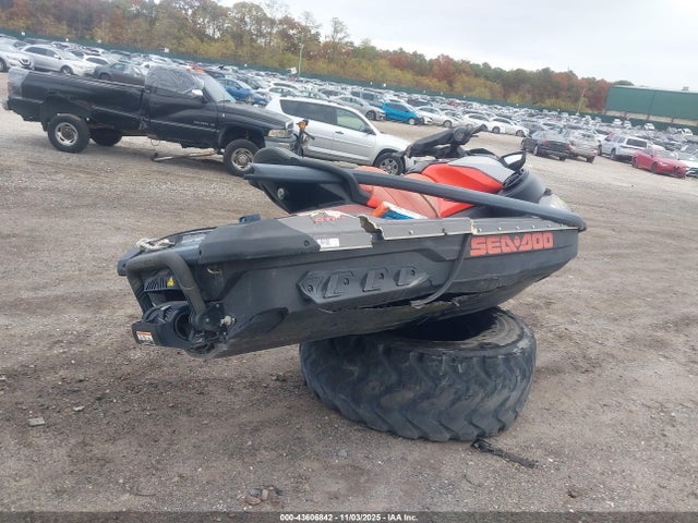 2023 SEA DOO GTI YDV82902C323 Photo 3