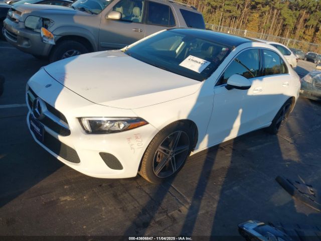 2019 MERCEDES-BENZ A 220 WDD3G4FB0KW018108 Photo 1