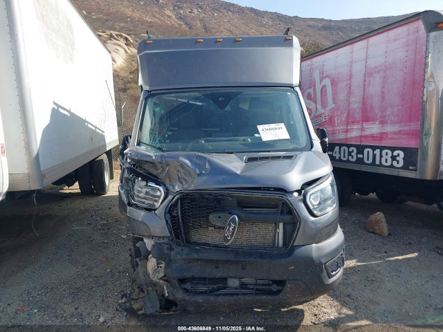 Ford Transit-350 Cutaway 2021 1FDRU8PG4MKA77439 Image 12
