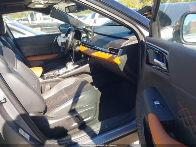 2022 MITSUBISHI OUTLANDER JA4J3VA84NZ054251 Photo 4