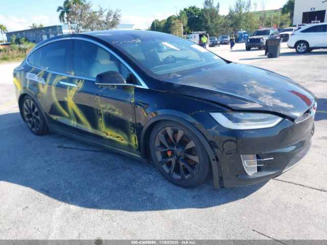2016 TESLA MODEL X 5YJXCDE46GF031970 Photo 0