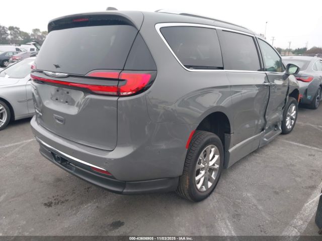 2021 CHRYSLER PACIFICA 2C4RC1BG6MR575214 Photo 3