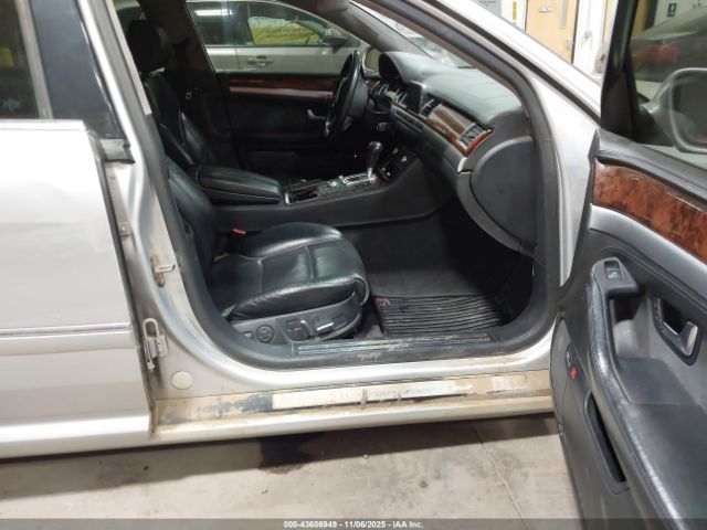 2005 AUDI A8 WAUMR44E25N012355 Photo 4