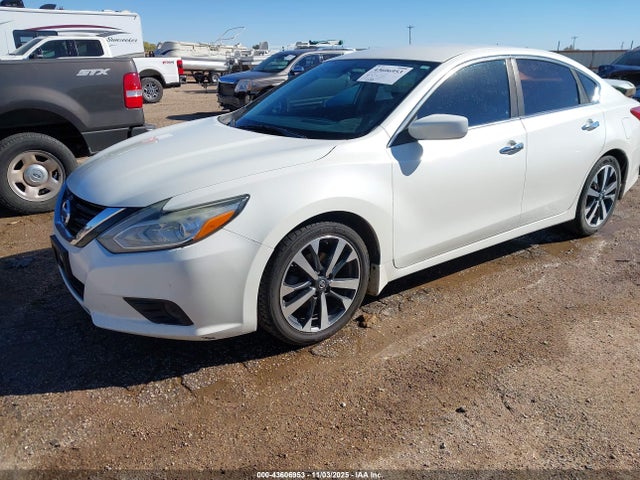 1N4AL3AP3HC266699 Nissan Altima 2.5 Sr