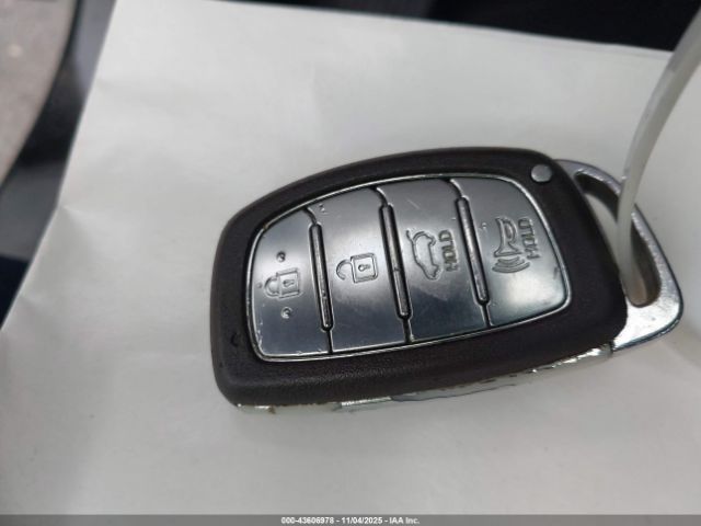 2018 HYUNDAI TUCSON KM8J3CA26JU687343 Photo 10
