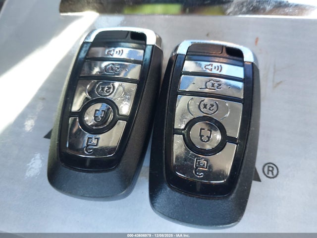 2020 LINCOLN NAUTILUS 2LMPJ6J90LBL13533 Photo 10