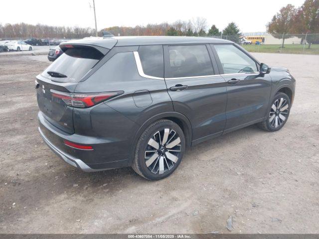 2025 MITSUBISHI OUTLANDER JA4J4VA84SZ027656 Photo 3
