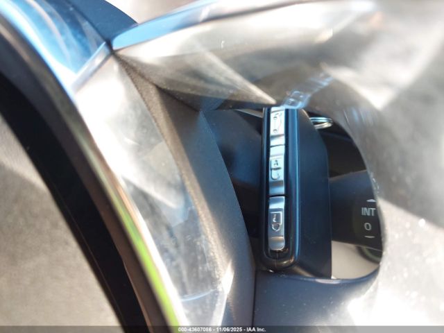 2024 VOLVO XC40 YV4L12UK0R2341561 Photo 10