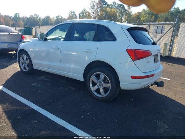2011 AUDI Q5 WA1LFBFP8BA024811 Photo 2