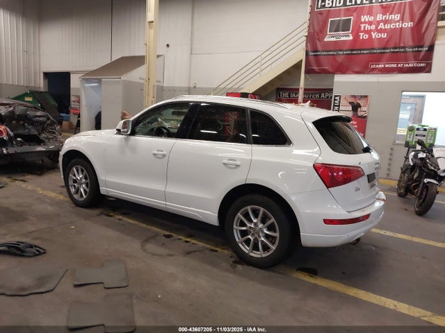 2012 AUDI Q5 WA1LFAFP9CA105117 Photo 2