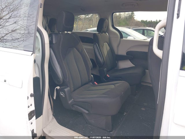 Chrysler Voyager Lx 2022 2C4RC1CG9NR166317 Image 8