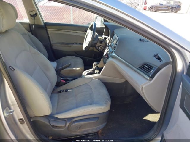 2017 HYUNDAI ELANTRA 5NPD74LF9HH065934 Photo 4