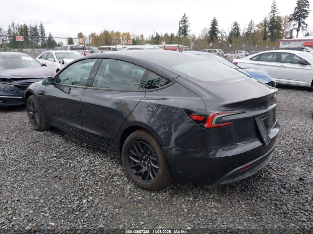 2025 TESLA MODEL 3 5YJ3E1EA2SF045211 Photo 2