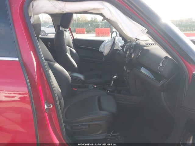 2019 MINI COUNTRYMAN WMZYT5C53K3G94007 Photo 4