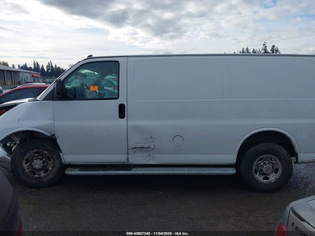 1GCWGAFG5L1176637 Chevrolet Express Cargo Rwd 2500 Regular Wheelbase Wt