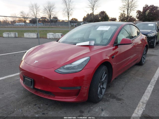 43607350 :رقم المزاد ، 5YJ3E1EB9NF367308 vin ، 2022 Tesla Model 3 Long Range Dual Motor All-wheel Drive مزاد بيع