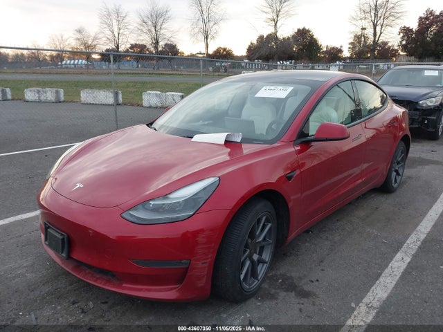 43607350 :رقم المزاد ، 5YJ3E1EB9NF367308 vin ، 2022 Tesla Model 3 Long Range Dual Motor All-wheel Drive مزاد بيع