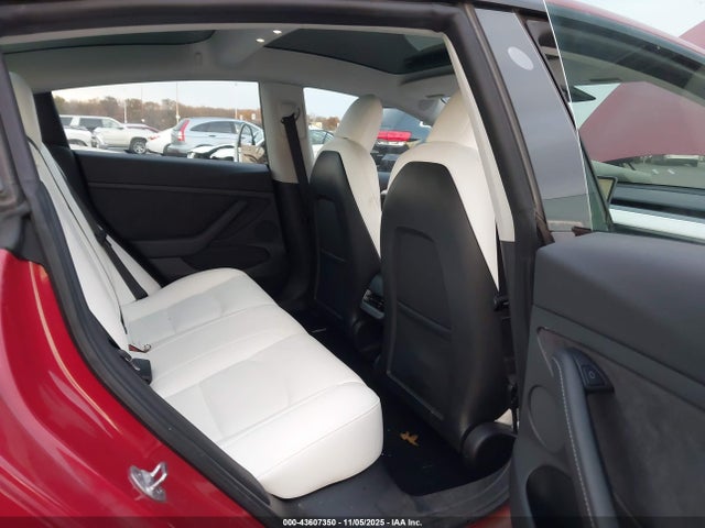 43607350 :رقم المزاد ، 5YJ3E1EB9NF367308 vin ، 2022 Tesla Model 3 Long Range Dual Motor All-wheel Drive مزاد بيع