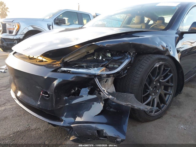 Tesla Model 3 Long Range Rear-wheel Drive/standard 2025 5YJ3E1EA2SF902613 Image 21