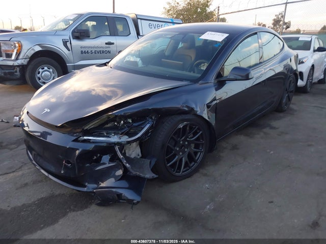 2025 TESLA MODEL 3 5YJ3E1EA2SF902613 Photo 1