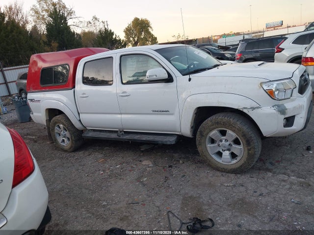 Продажа на аукционе авто 2014 Toyota Tacoma Base V6, vin: 3TMLU4EN7EM137518, номер лота: 43607395