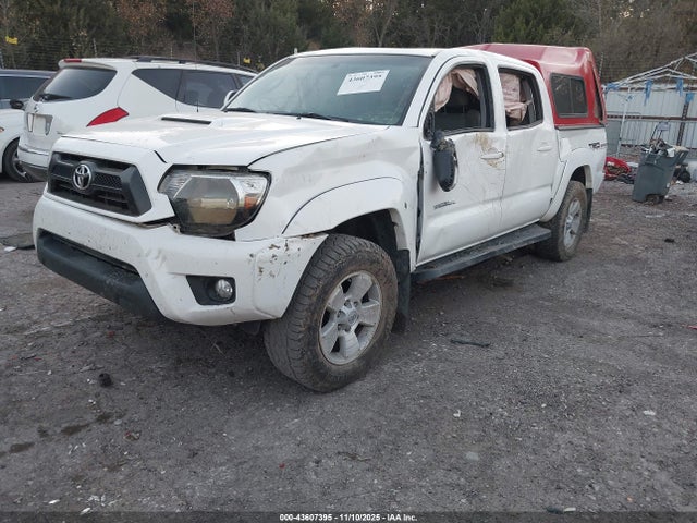 Продажа на аукционе авто 2014 Toyota Tacoma Base V6, vin: 3TMLU4EN7EM137518, номер лота: 43607395