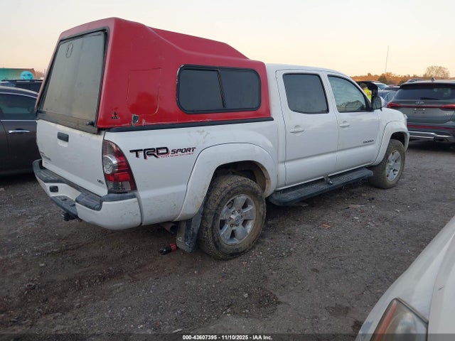 Продажа на аукционе авто 2014 Toyota Tacoma Base V6, vin: 3TMLU4EN7EM137518, номер лота: 43607395