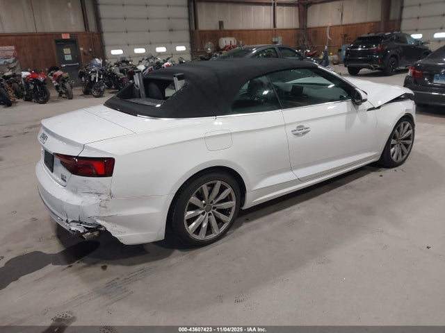 2018 AUDI A5 WAUWNGF51JN010657 Photo 3