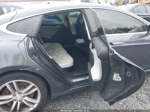 2014 TESLA MODEL S 5YJSA1S1XEFP61063 Photo 7