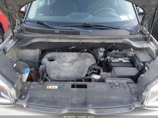 2014 KIA SOUL KNDJN2A27E7109376 Photo 9