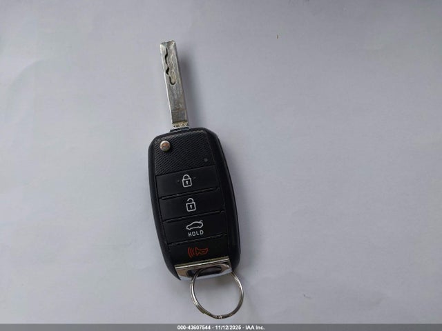 KIA Optima Lx 2020 5XXGT4L39LG393826 Image 27