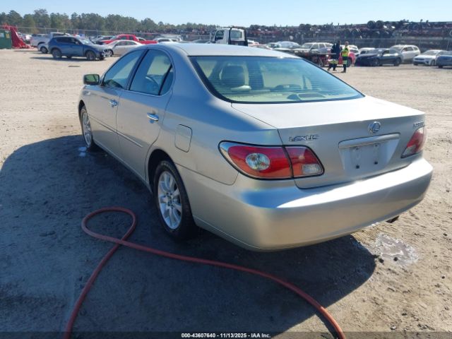 2004 LEXUS ES 330 JTHBA30GX45025127 Photo 2