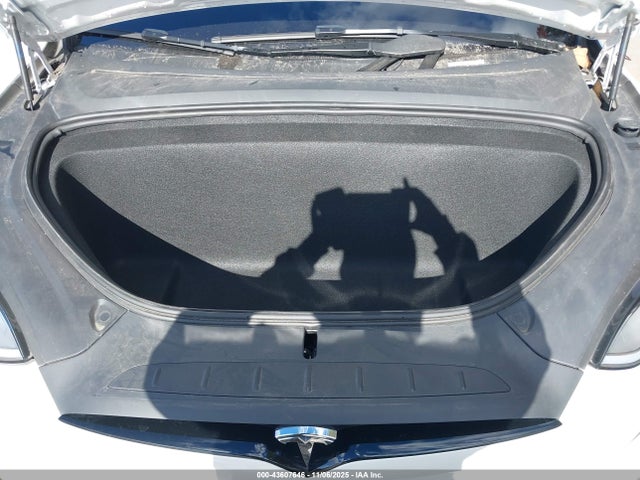 2023 TESLA MODEL X 7SAXCBE69PF376161 Photo 9