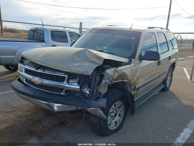 2005 Chevrolet Tahoe Ls მანქანა იყიდება აუქციონზე, vin: 1GNEC13V25R253695, აუქციონის ნომერი: 43607692