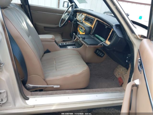 1985 JAGUAR XJ6 SAJAV1340FC394392 Photo 4