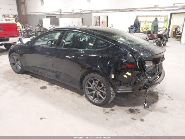 2022 TESLA MODEL 3 5YJ3E1EB4NF253040 Photo 2